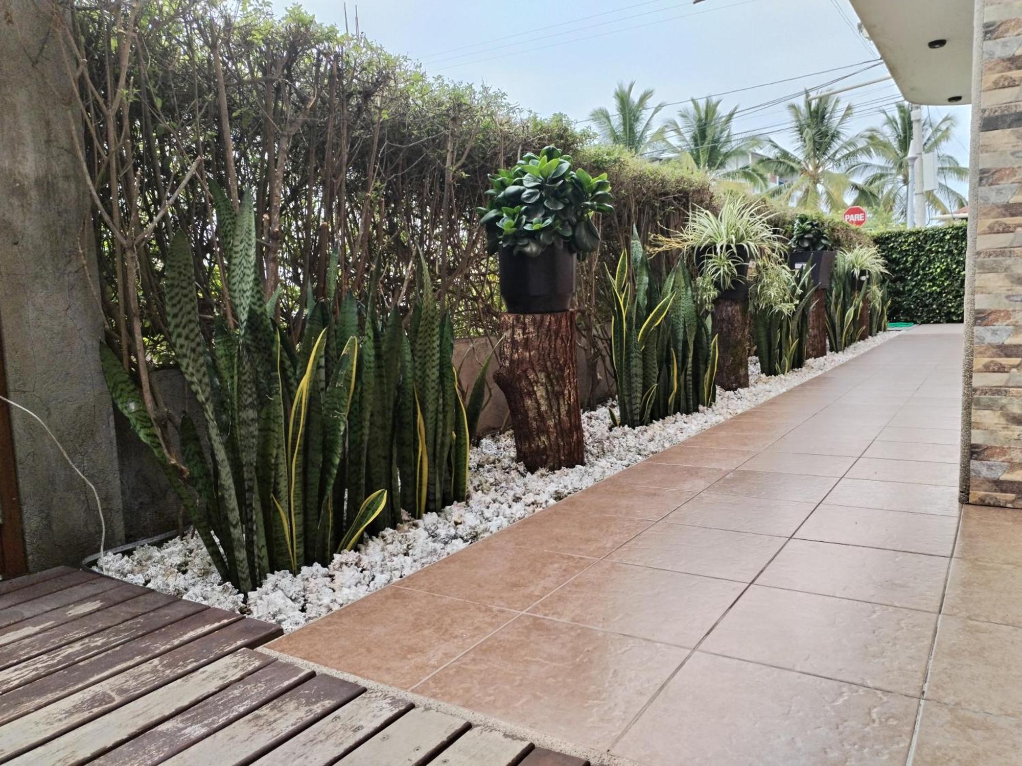 Hotel Starfish Puerto Villamil Exteriér fotografie